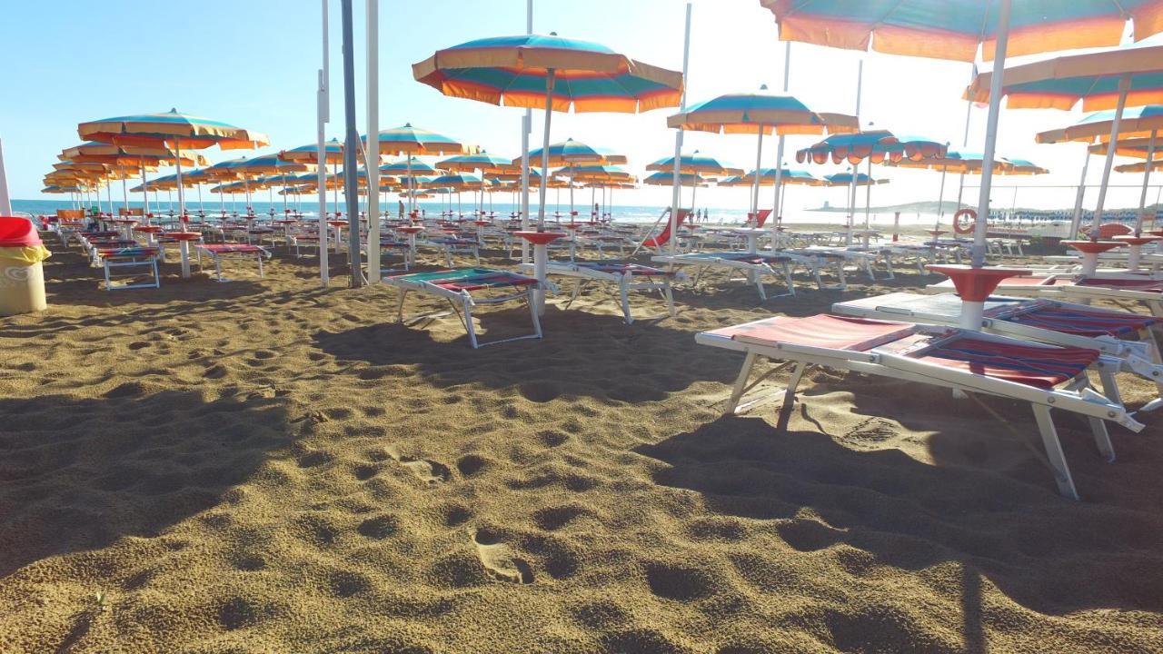 Villaggio Santo Stefano Βιέστε Εξωτερικό φωτογραφία