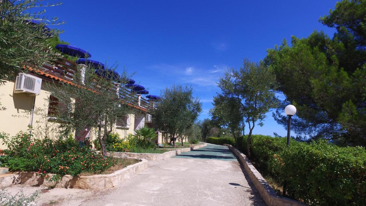 Villaggio Santo Stefano Βιέστε Εξωτερικό φωτογραφία