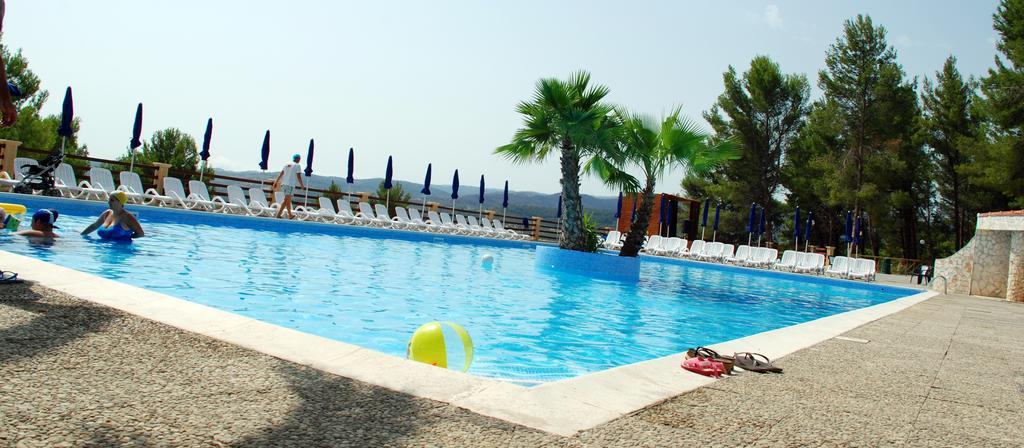 Villaggio Santo Stefano Βιέστε Εξωτερικό φωτογραφία