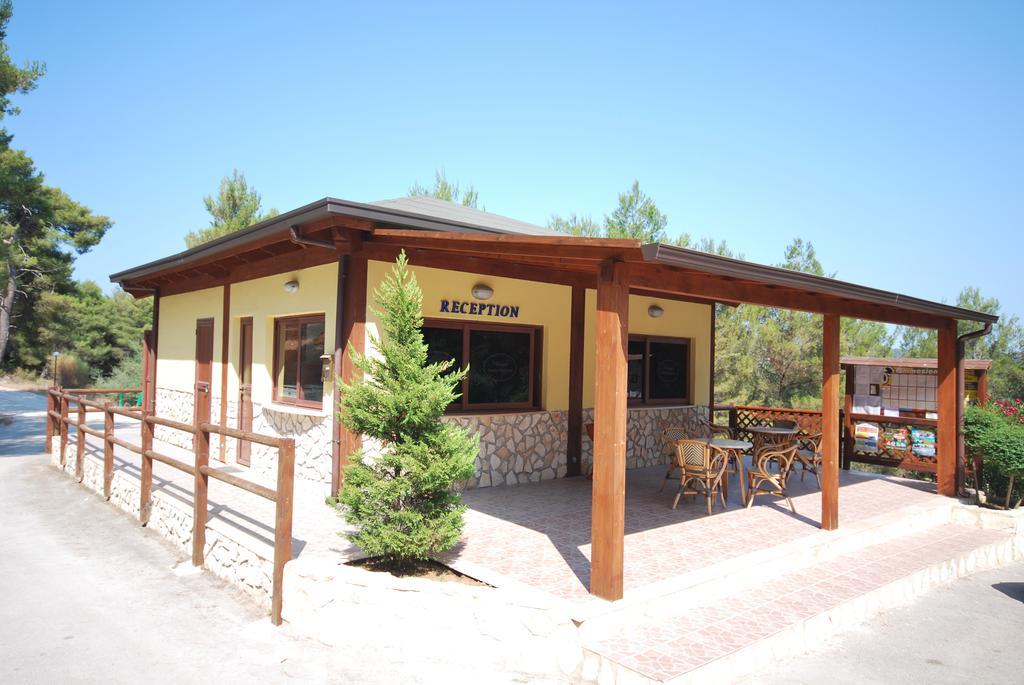 Villaggio Santo Stefano Βιέστε Εξωτερικό φωτογραφία