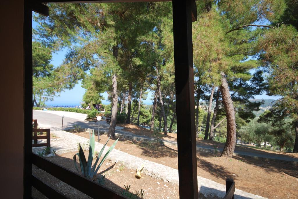 Villaggio Santo Stefano Βιέστε Εξωτερικό φωτογραφία