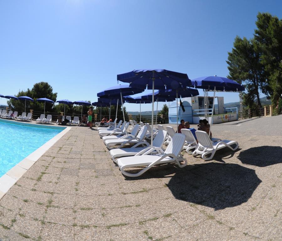 Villaggio Santo Stefano Βιέστε Εξωτερικό φωτογραφία