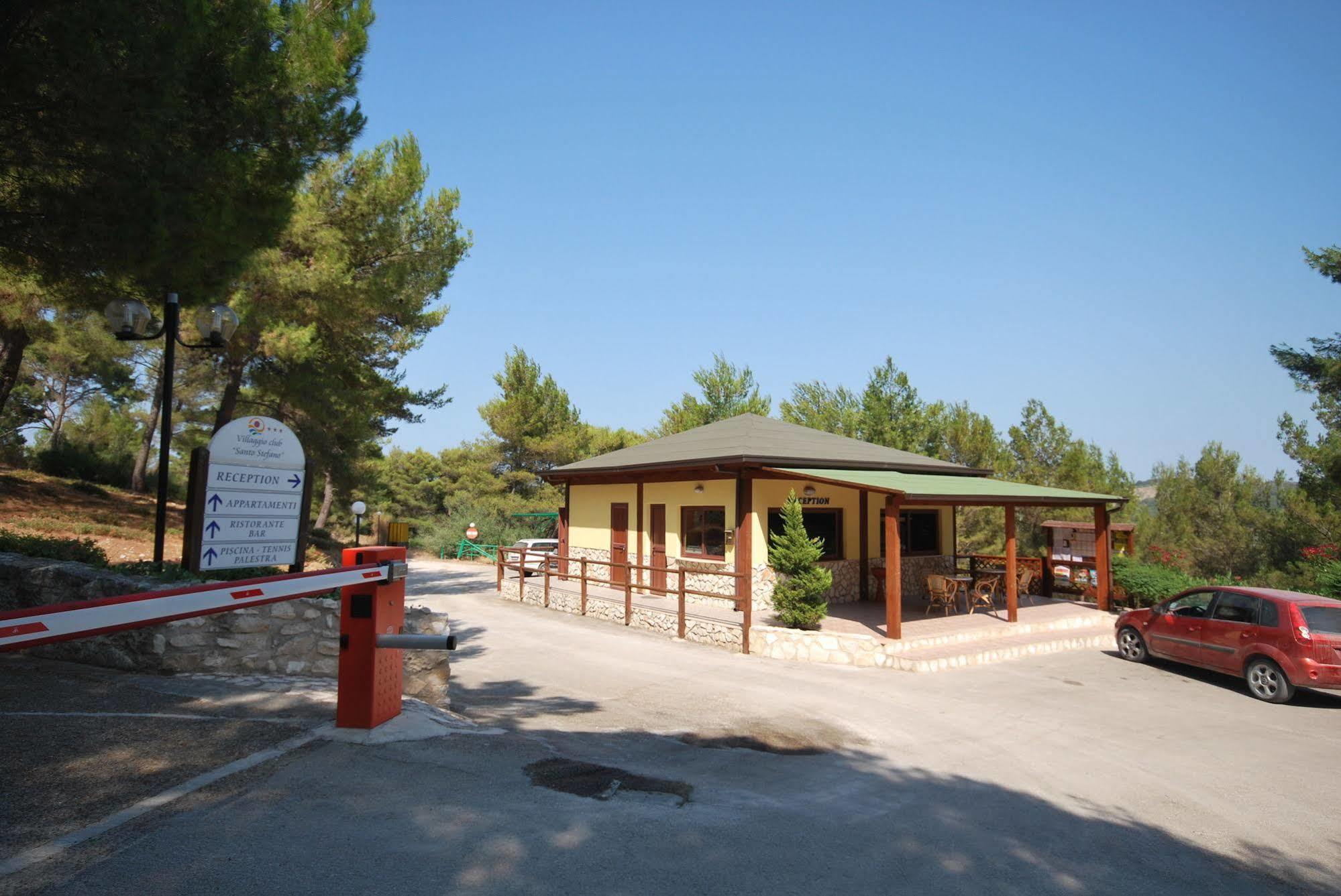 Villaggio Santo Stefano Βιέστε Εξωτερικό φωτογραφία